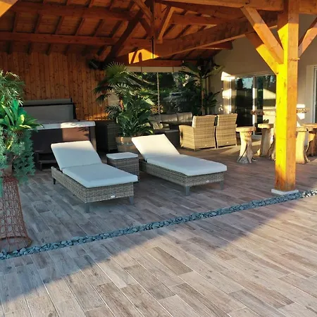 Le Refuge Des Epicuriens Villa Eymet Exterior photo